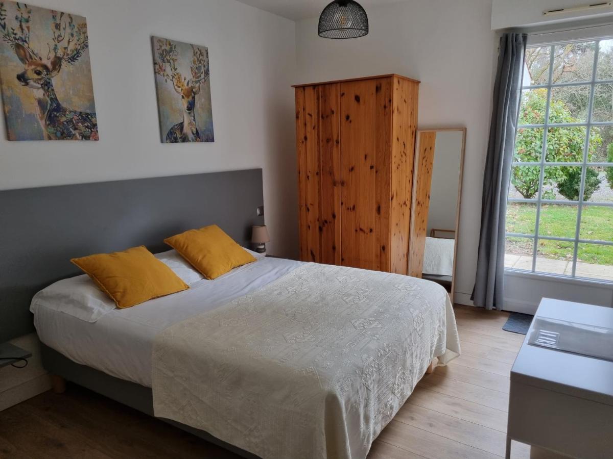 Hotel Aux Rochers de l'Ocean Givrand Extérieur photo