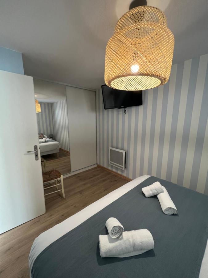 Hotel Aux Rochers de l'Ocean Givrand Extérieur photo