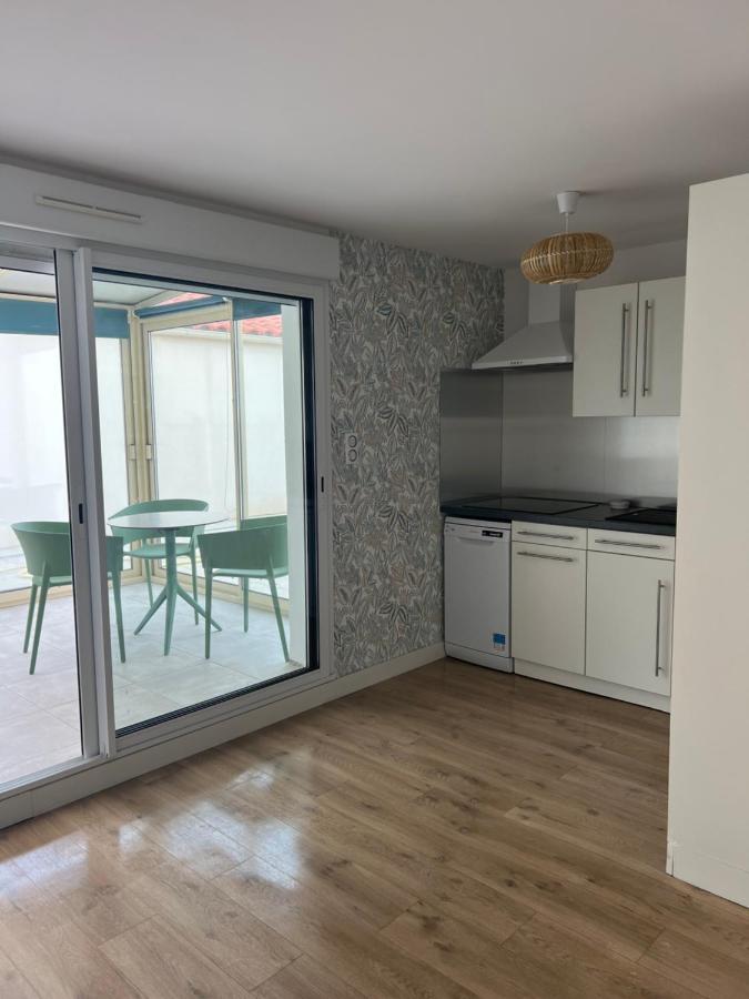 Hotel Aux Rochers de l'Ocean Givrand Extérieur photo