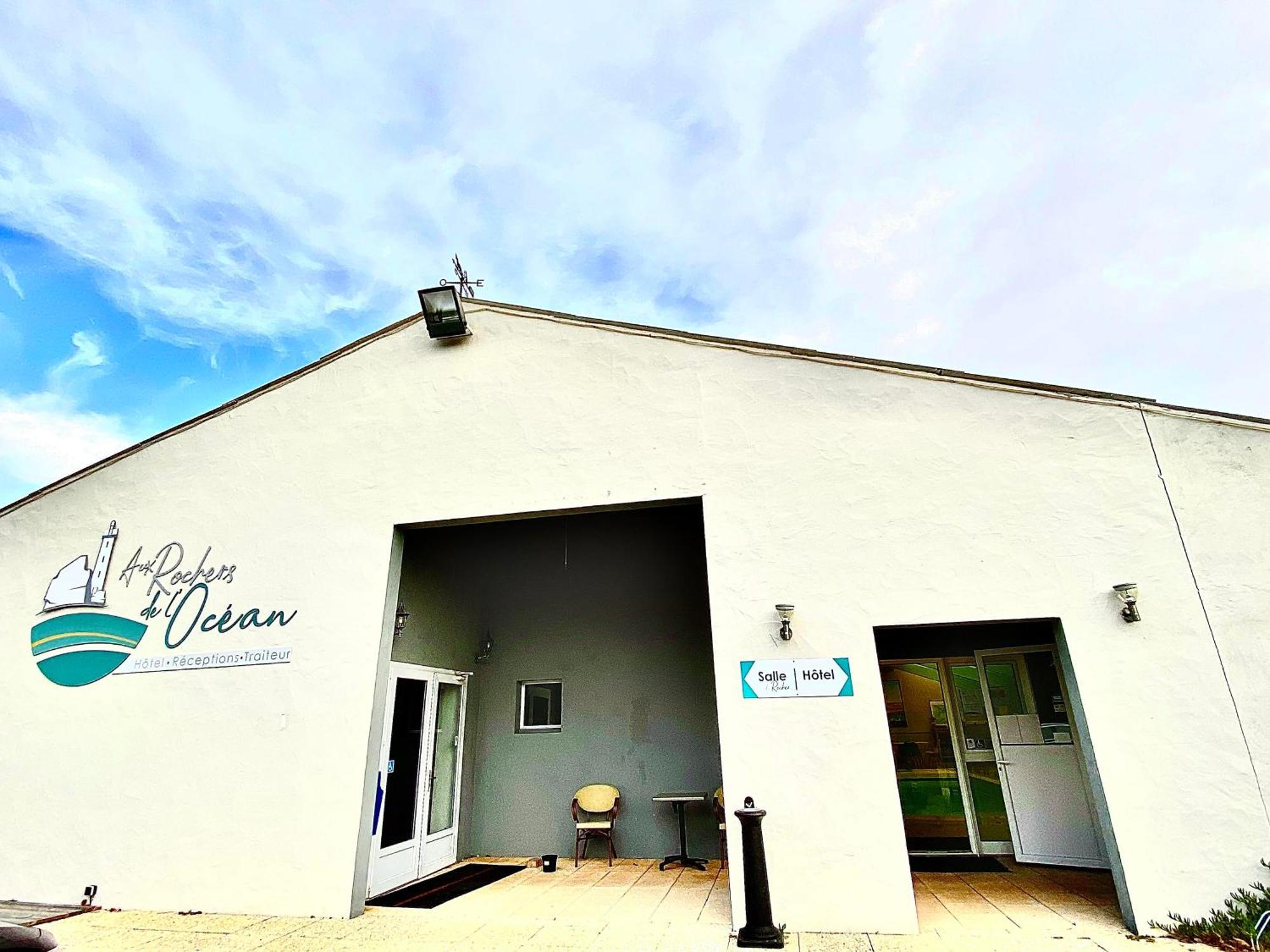 Hotel Aux Rochers de l'Ocean Givrand Extérieur photo